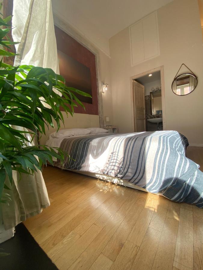 Corso 211 Beds & Suites Naples Luaran gambar