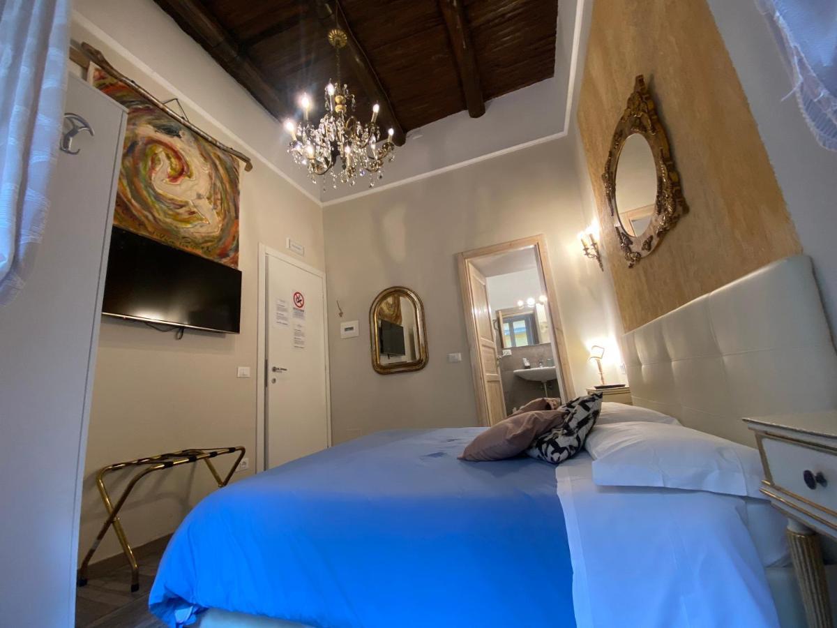 Corso 211 Beds & Suites Naples Luaran gambar