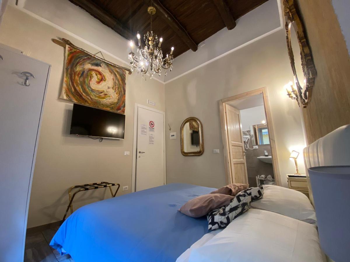 Corso 211 Beds & Suites Naples Luaran gambar