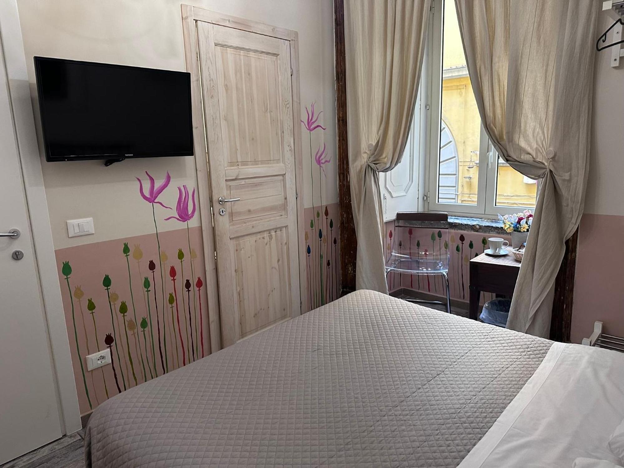 Corso 211 Beds & Suites Naples Luaran gambar